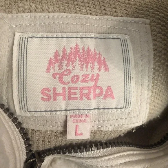 Cozy Sherpa Women's White Quarter Zip  Pullover with front pocket size Large - Picture 6 of 7